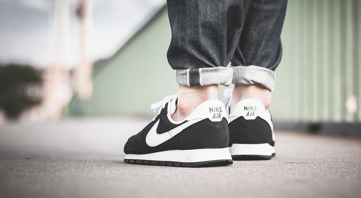 Nike Air Pegasus 83 Ltr 